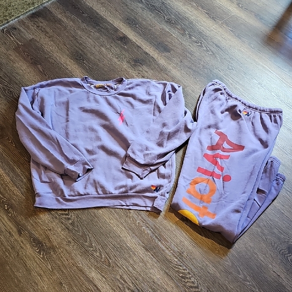2-pc L/XL Aviator Nation Sweatsuit - Picture 1 of 12